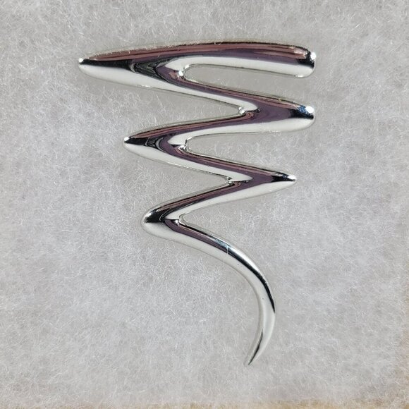 Silver Abstract Classic Metallic Sophisticated Workwear Artistic Retro Brooch - Picture 1 of 3